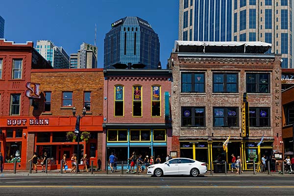 Corporate Retreats Center 16