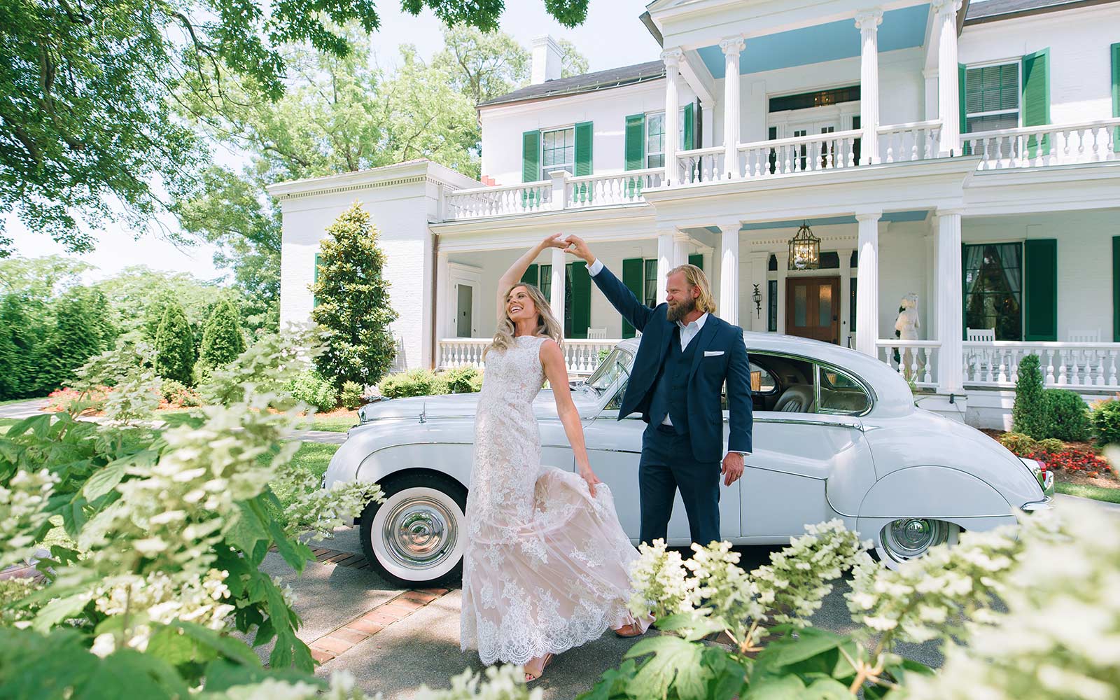 Plan Now to get married in southern luxury at our Nashville Wedding Venue - it's one of the best wedding venues in Middle Tennessee