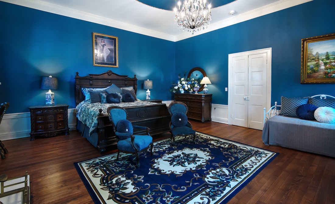 Great Holiday Shopping in Downtown Nashville 3 Shopping in Downtown Nashville