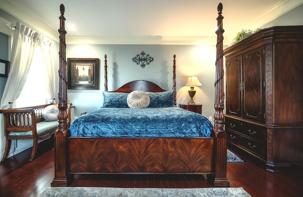 Nightlife in Nashville near our Nashville bed and breakfast