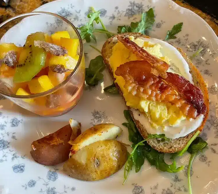 e02339359aee544b37f1943007835d442b83791b6e3e63ab